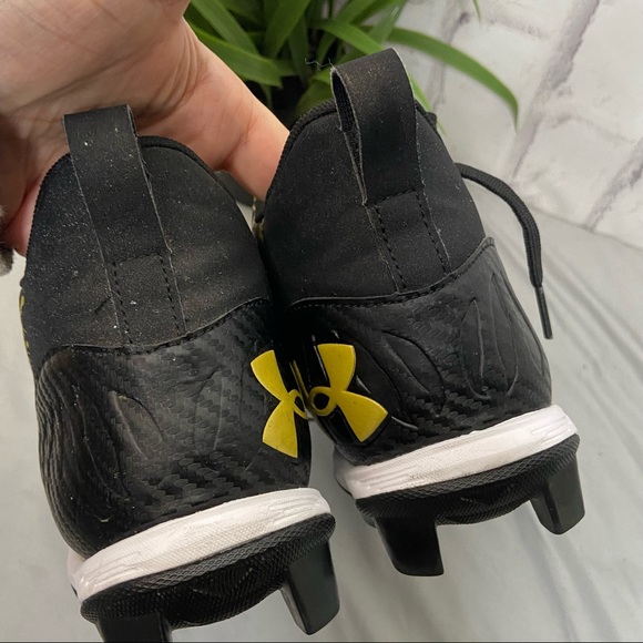 NEW Under Armoir Cleats - Picture 10 of 11